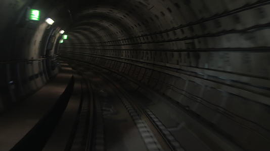 地下地铁视频的预览图