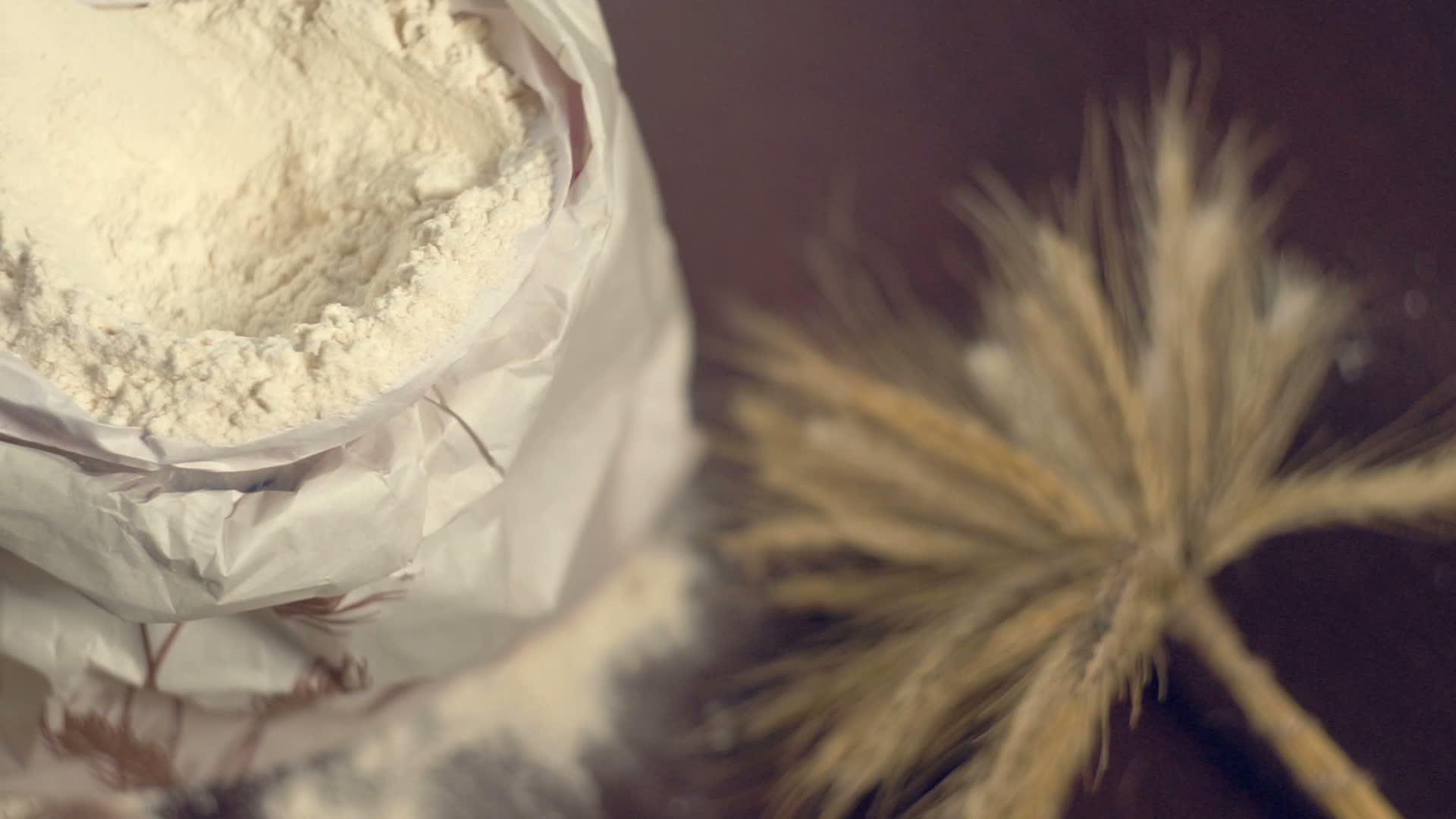 包装白面粉健康营养视频的预览图