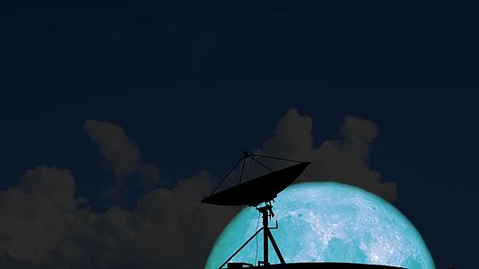 夜空中月亮升起视频的预览图