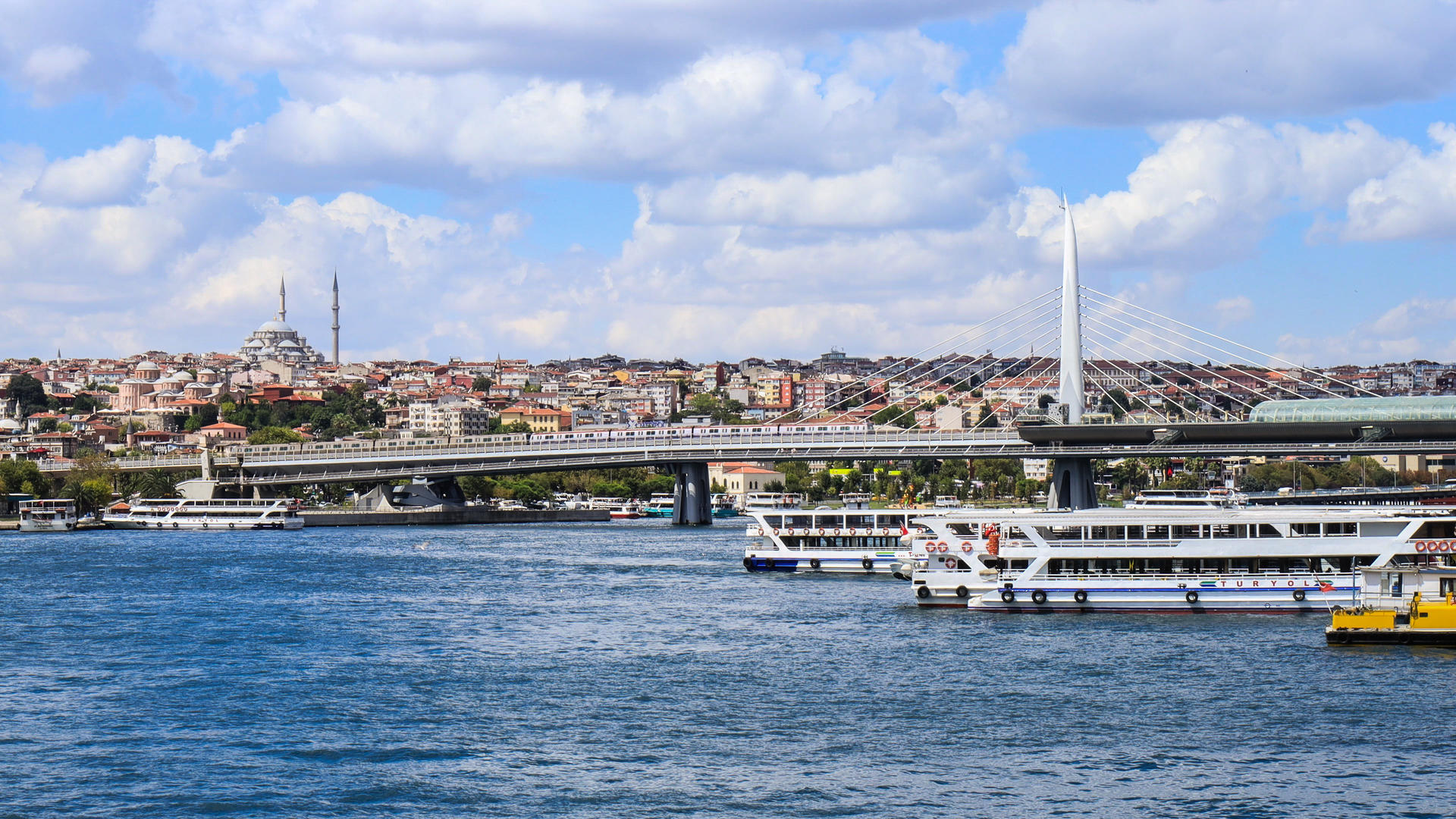 著名旅游城市伊斯坦布尔欧洲部分城市风光视频的预览图