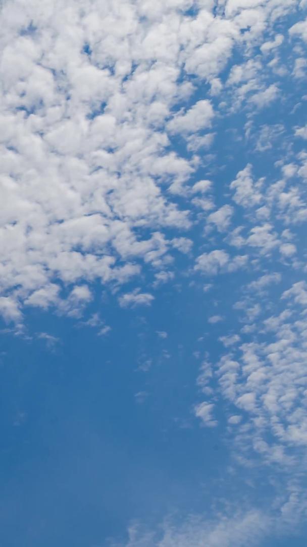 夏季高温云蓝天白云材料延迟视频的预览图