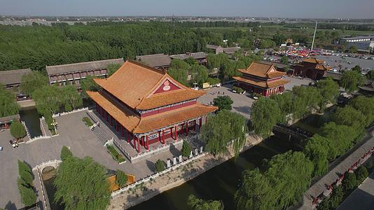 航拍5A景区永年广府古城景点甘露寺视频视频的预览图