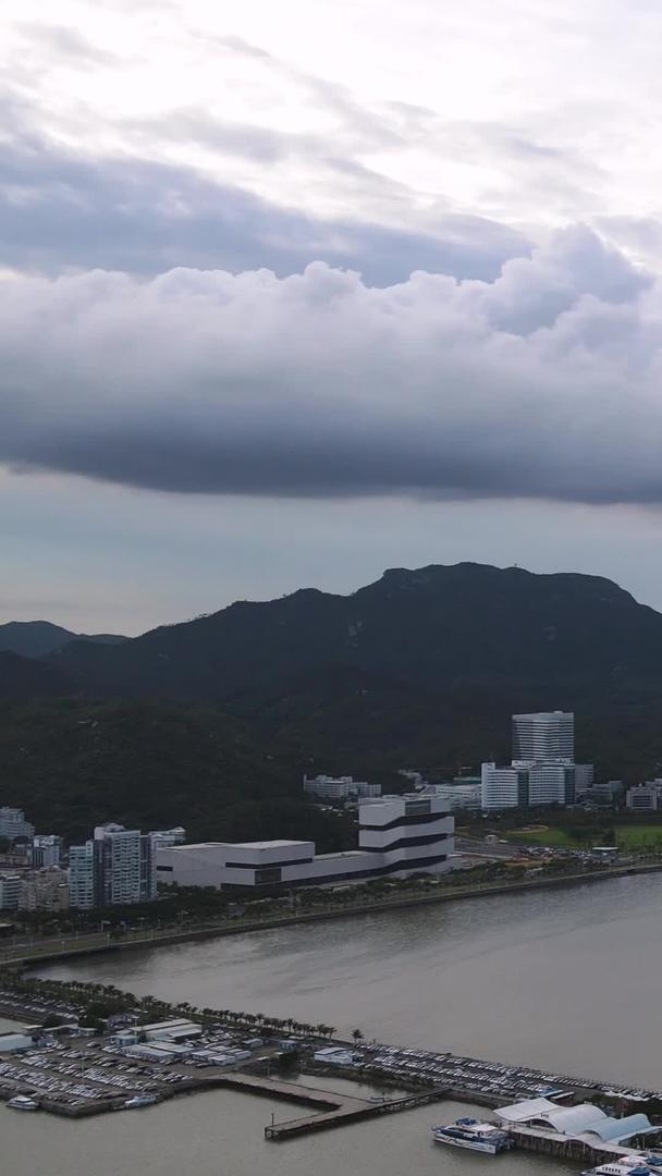 广东珠海旅游地标建筑海狸岛大剧院素材视频的预览图