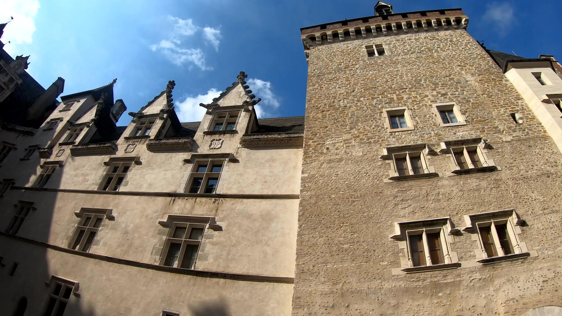法国城堡的风景视频的预览图