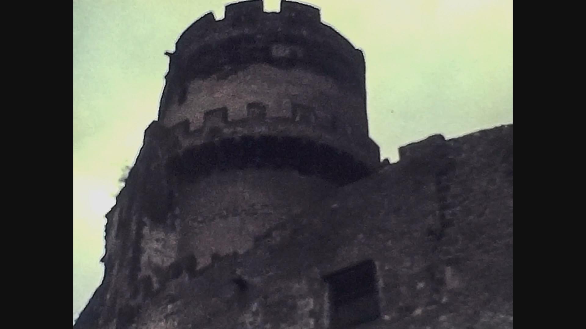 1966年统一中世纪王国城堡的细节视频的预览图