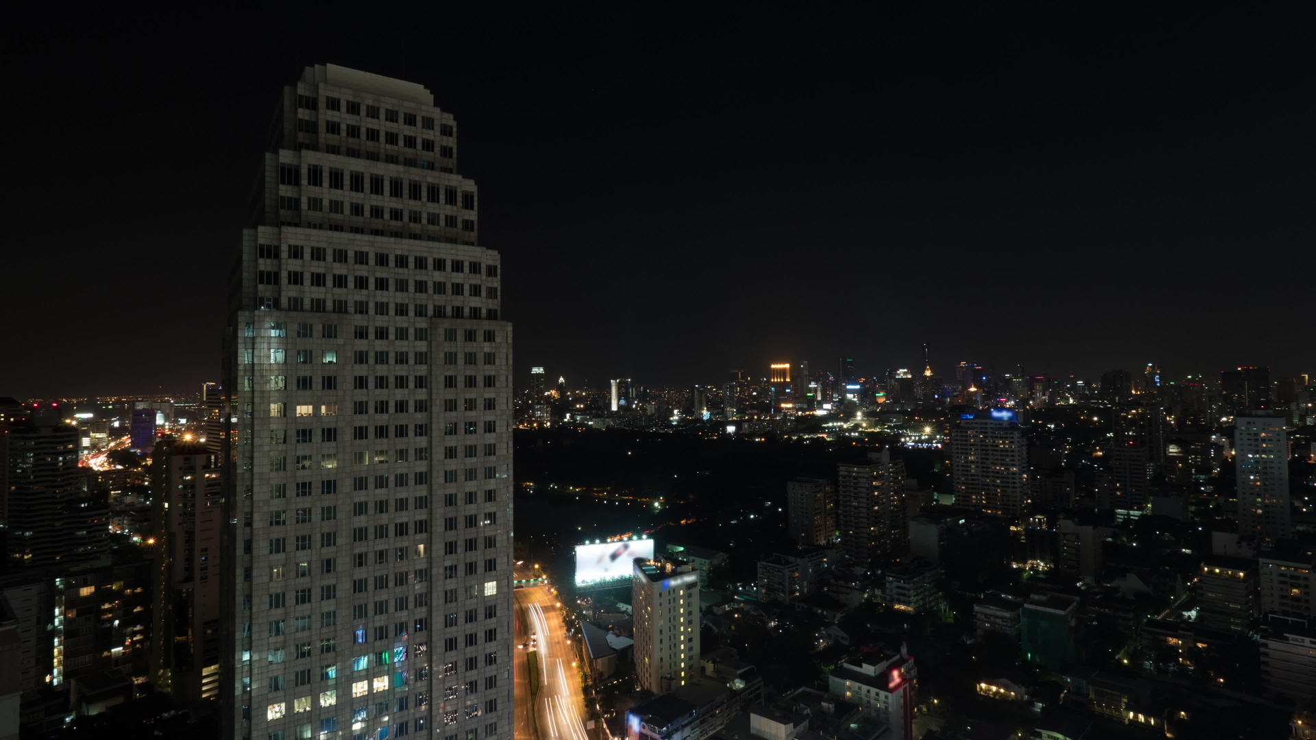 泰国邦科克的夜间城市视频的预览图