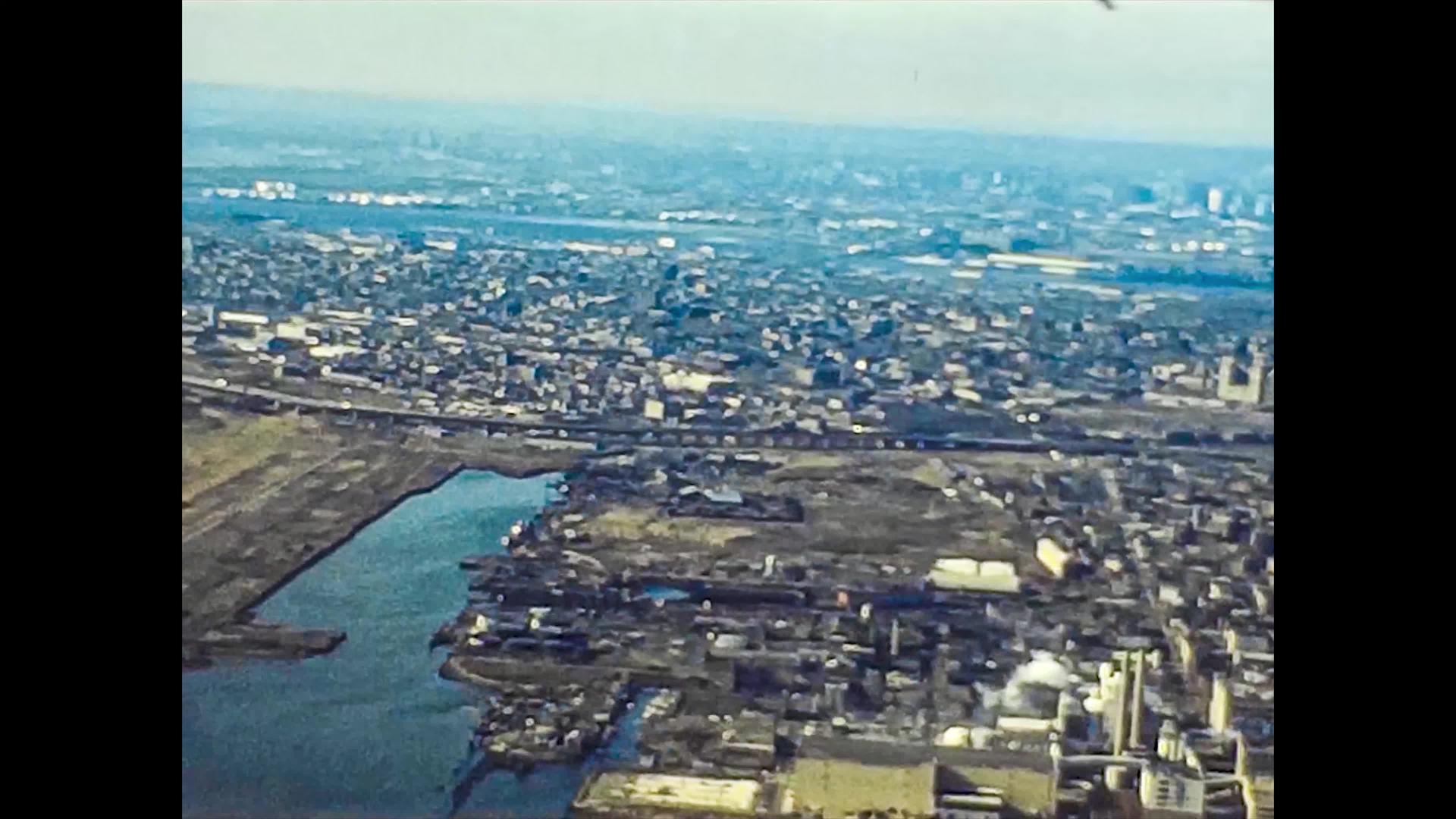 从上面可以看出1975年纽约70年代中期的纽约视频的预览图