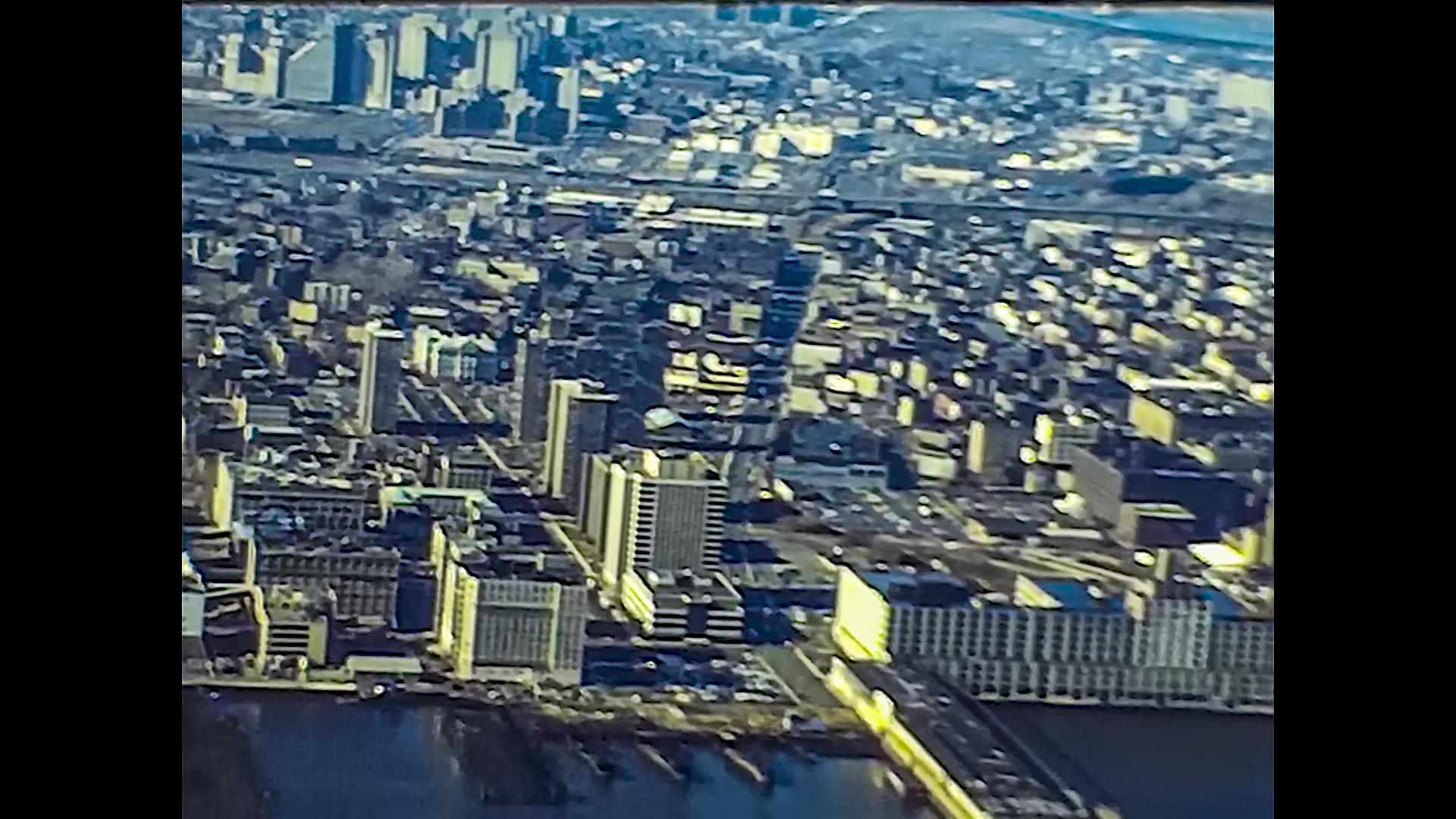 从上面可以看出1975年纽约70年代中期的纽约视频的预览图