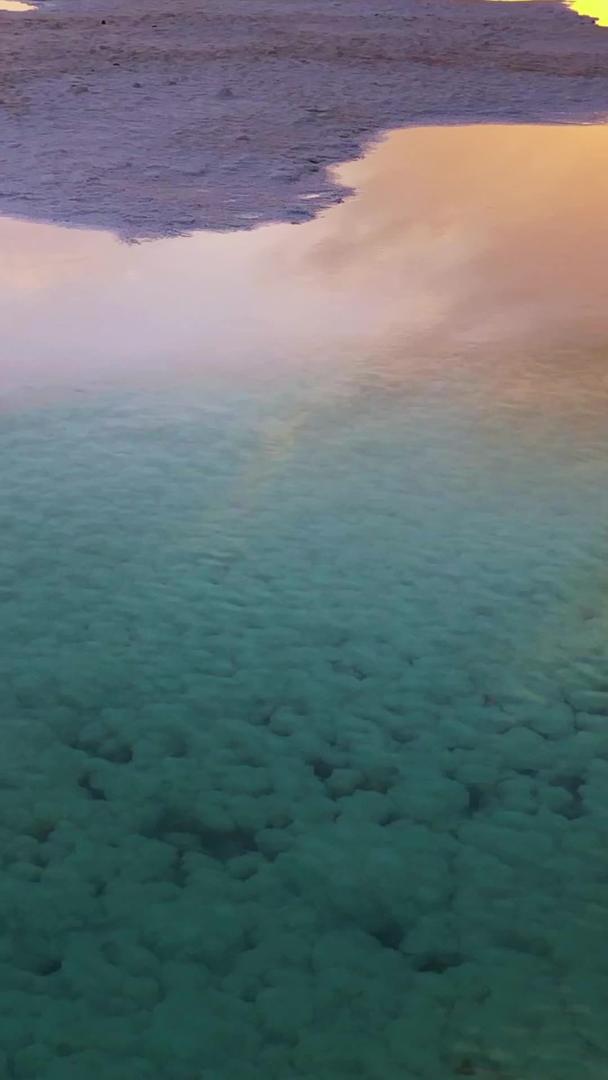 东台吉乃尔湖的实拍视频的预览图