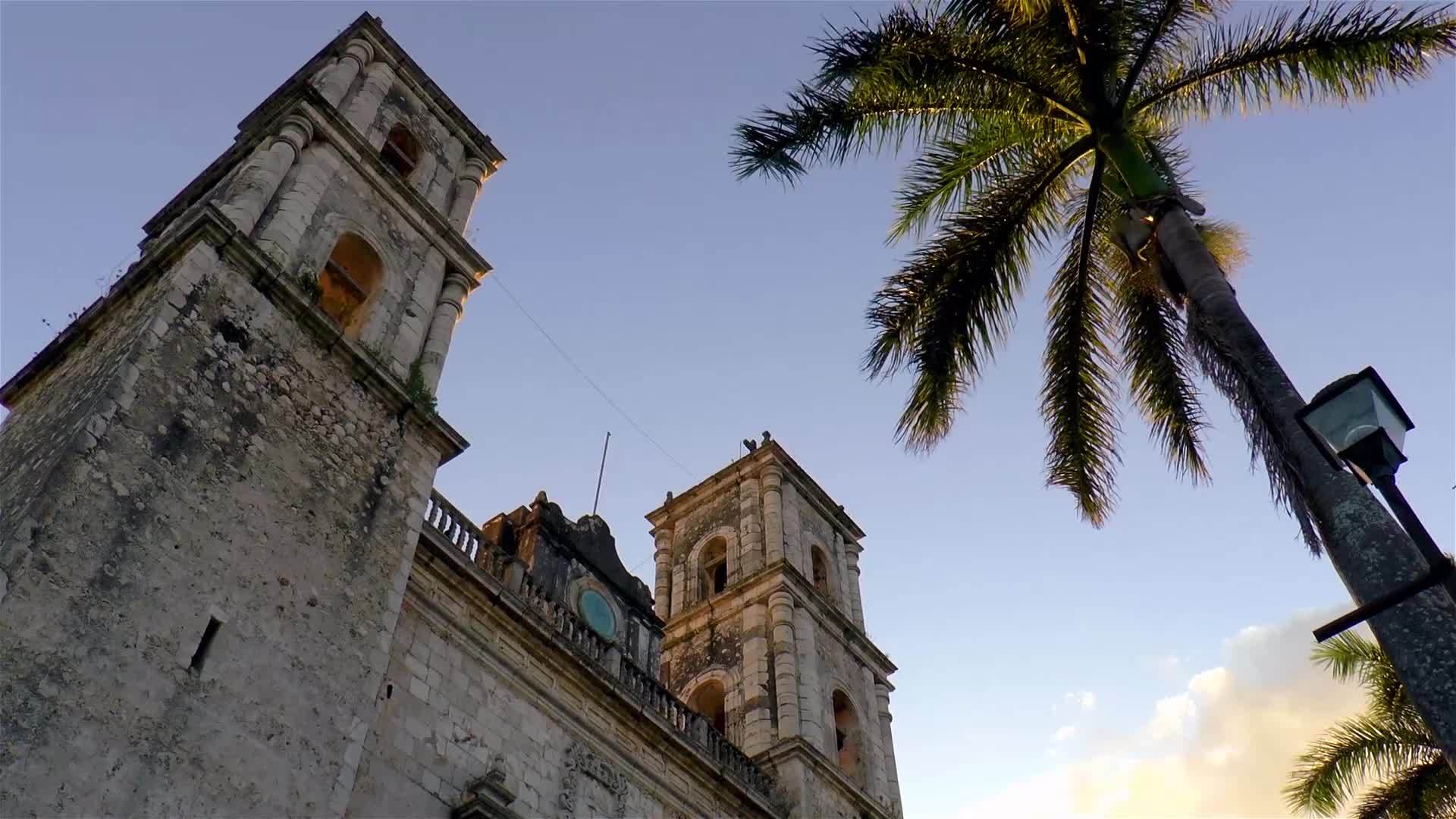 在墨西哥的Valladolid圣Servacio教堂视频的预览图