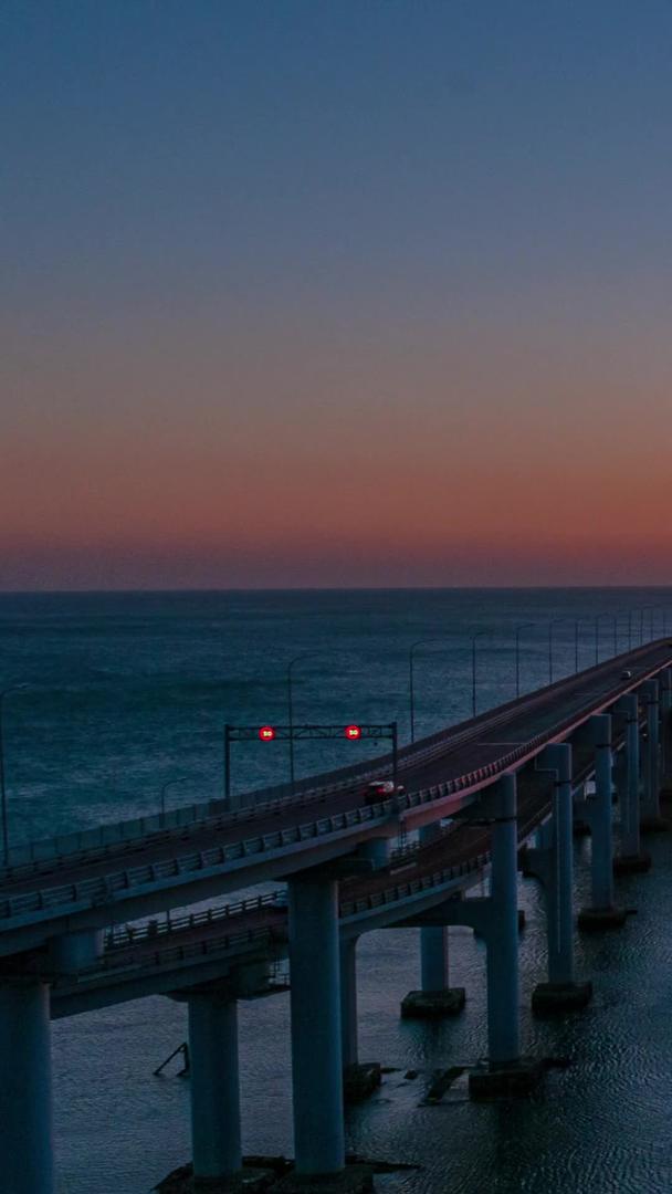 延时摄影大连星海湾大桥日落视频的预览图
