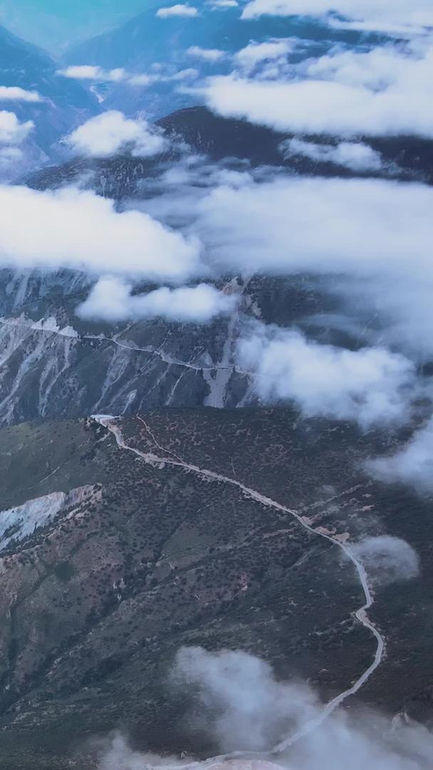中国澜沧江航拍云雾缭绕视频的预览图