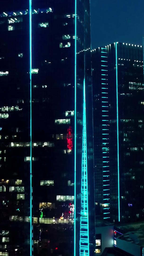 都市夜景航拍赛博朋克风格视频的预览图
