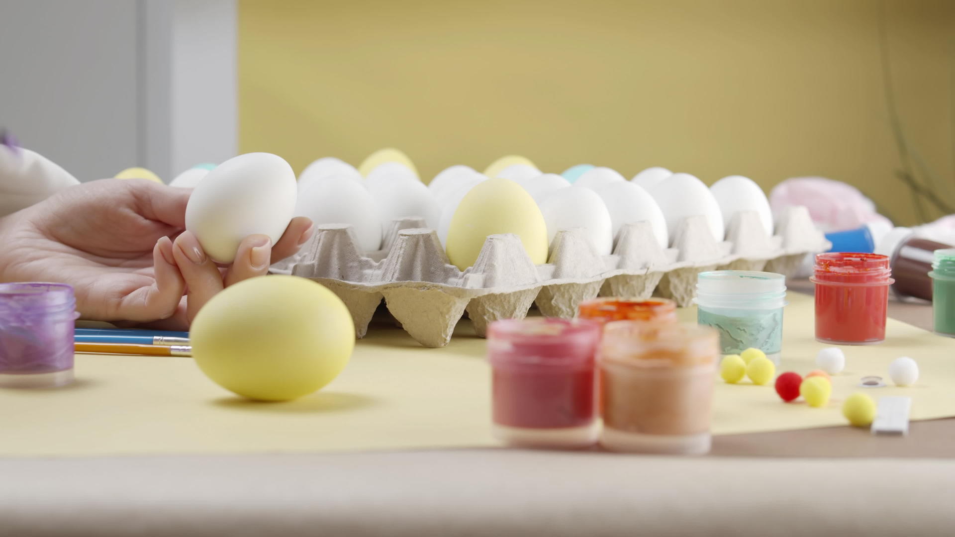 复活节鸡蛋视频的预览图