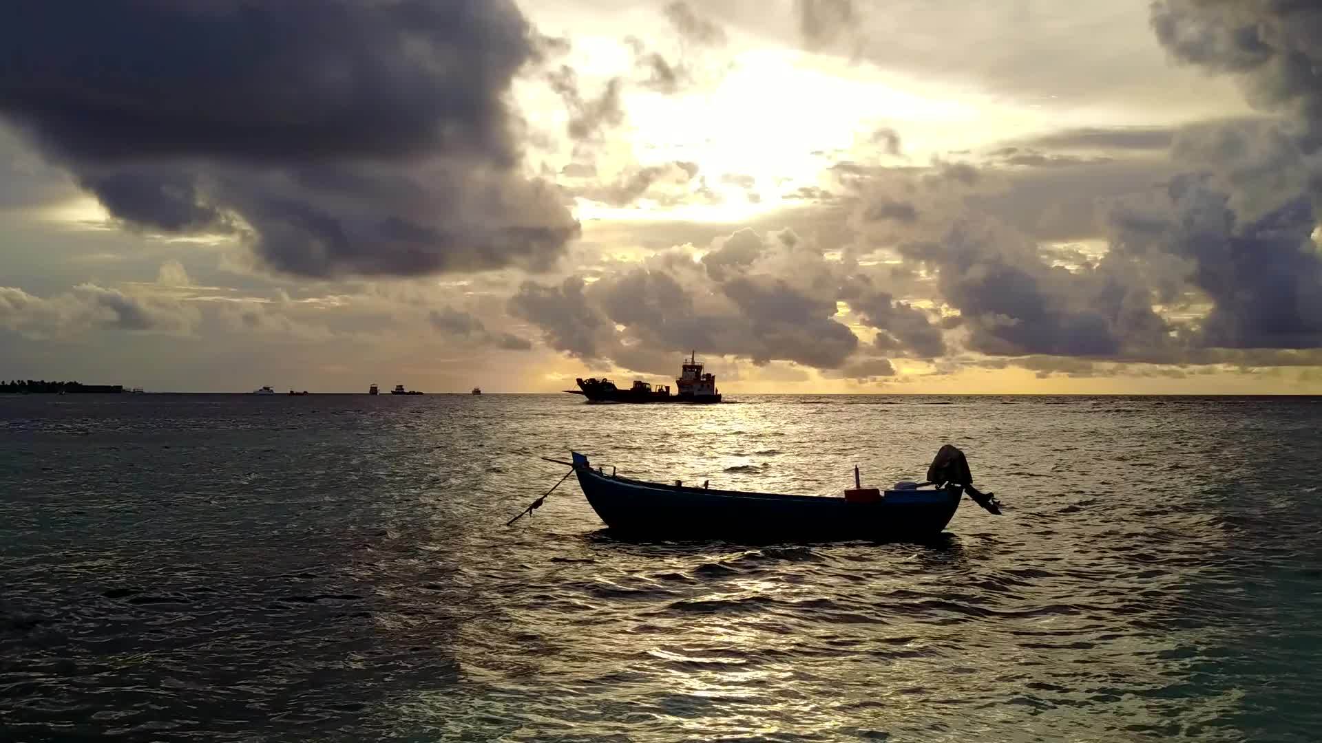沿海热带岛屿海滩视频的预览图