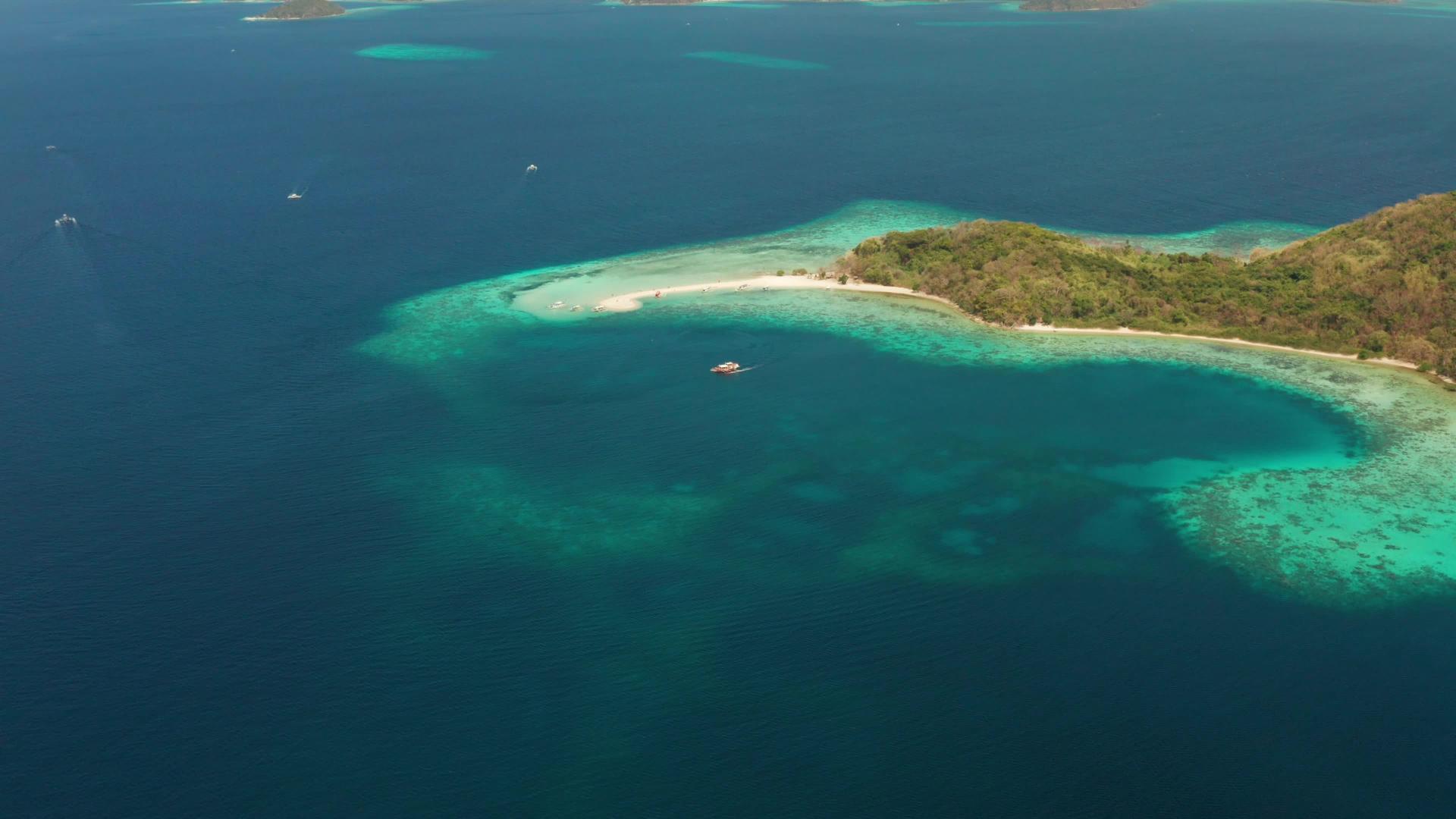 热带岛屿海滩菲利平巴勒万平视频的预览图