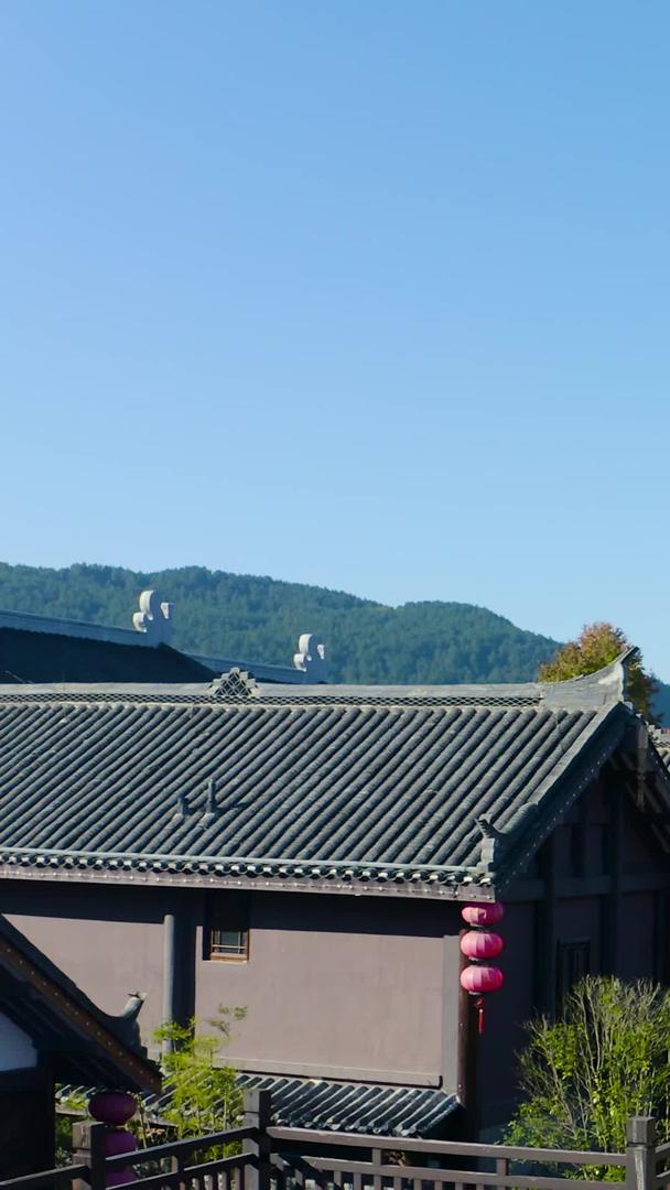 贵州龙里古建筑古镇航拍空景素材视频的预览图