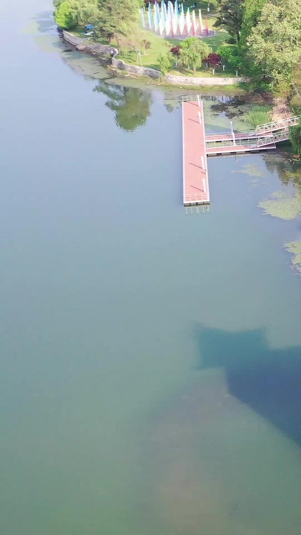武汉东湖磨山楚城周边航拍视频的预览图