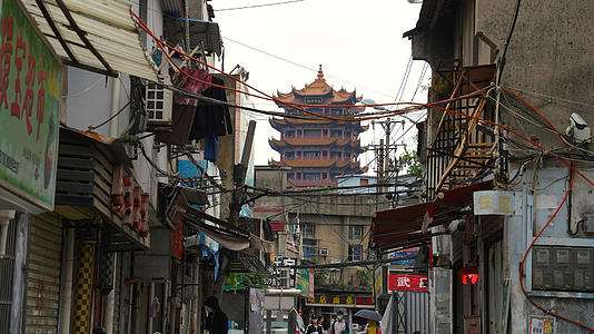 武汉城市地标古建筑黄鹤楼老城区街景4k素材视频的预览图