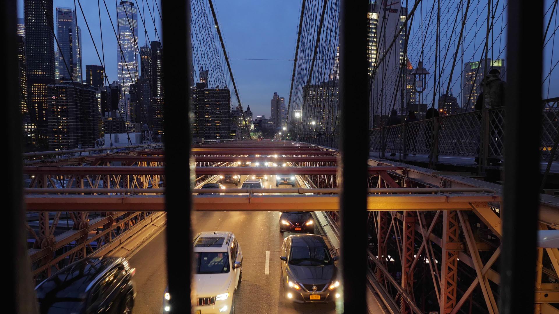 布鲁克林桥交通堵塞视频的预览图