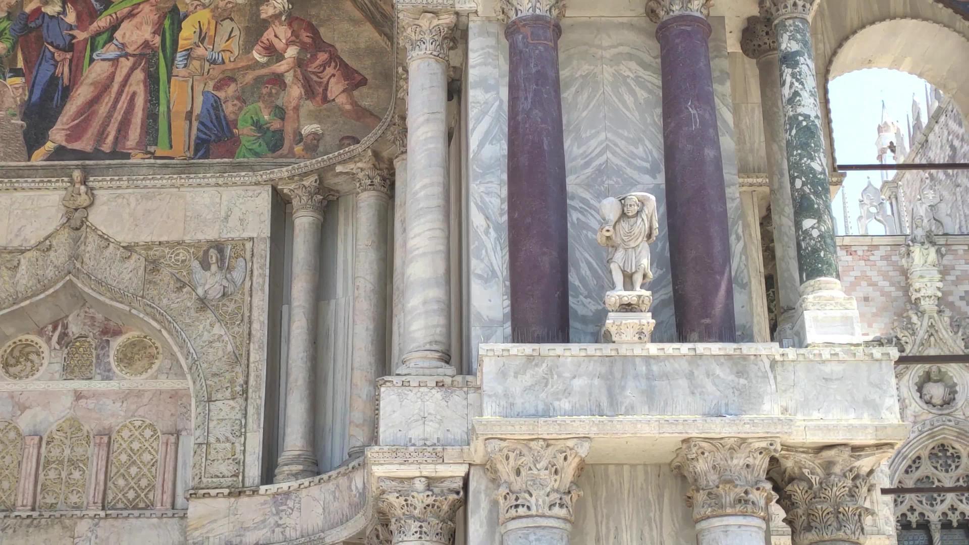 意大利威尼斯圣马克大教堂细节5视频的预览图