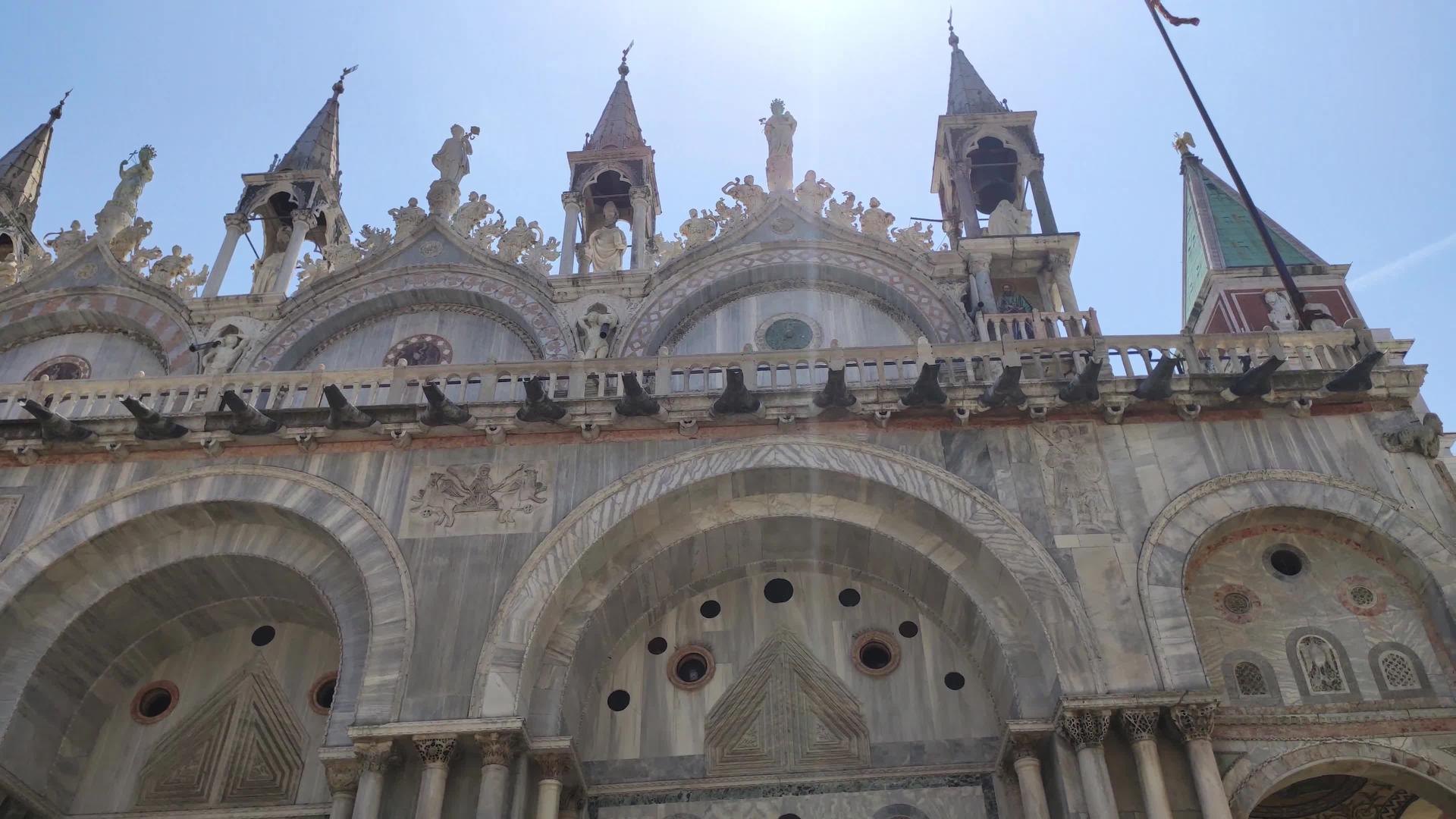 意大利静脉中圣记大教堂的细节视频的预览图