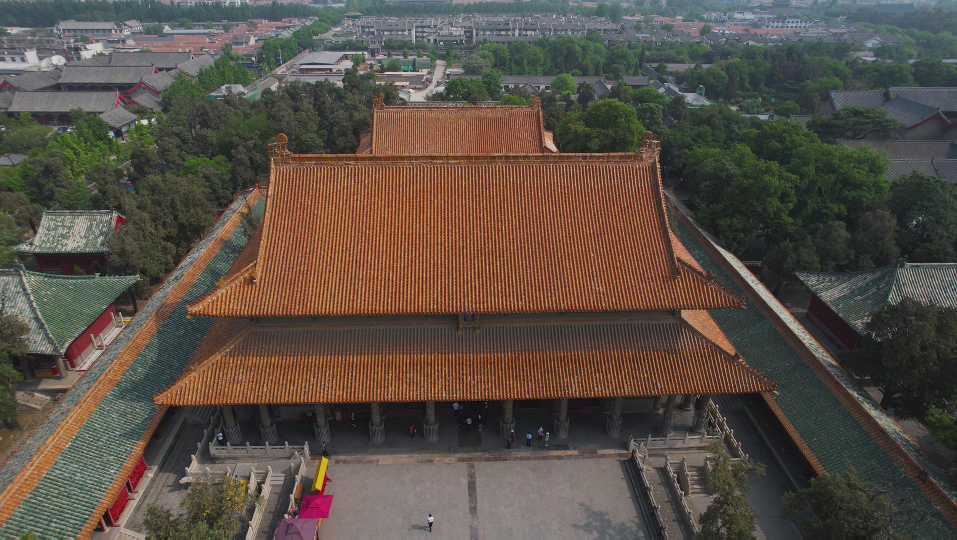 5A景点孔庙历史古建筑殿宇航拍视频视频的预览图