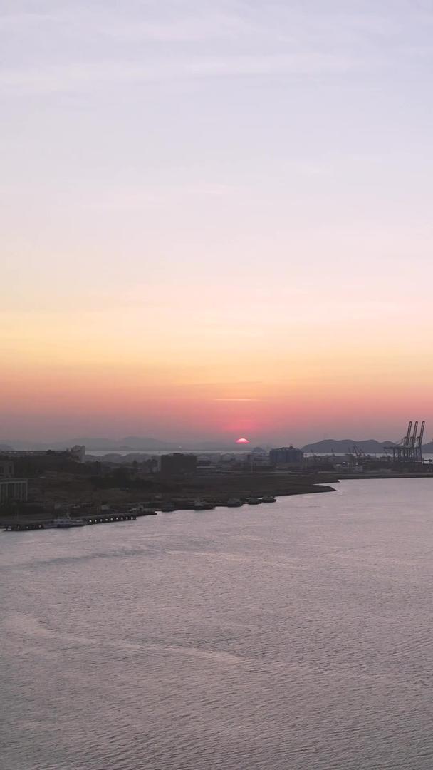 广东惠州航拍海景朝阳日出素材视频的预览图