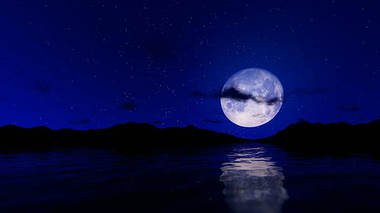 满月反射了与星空和时落云相对的浪漫场景hd视频的预览图