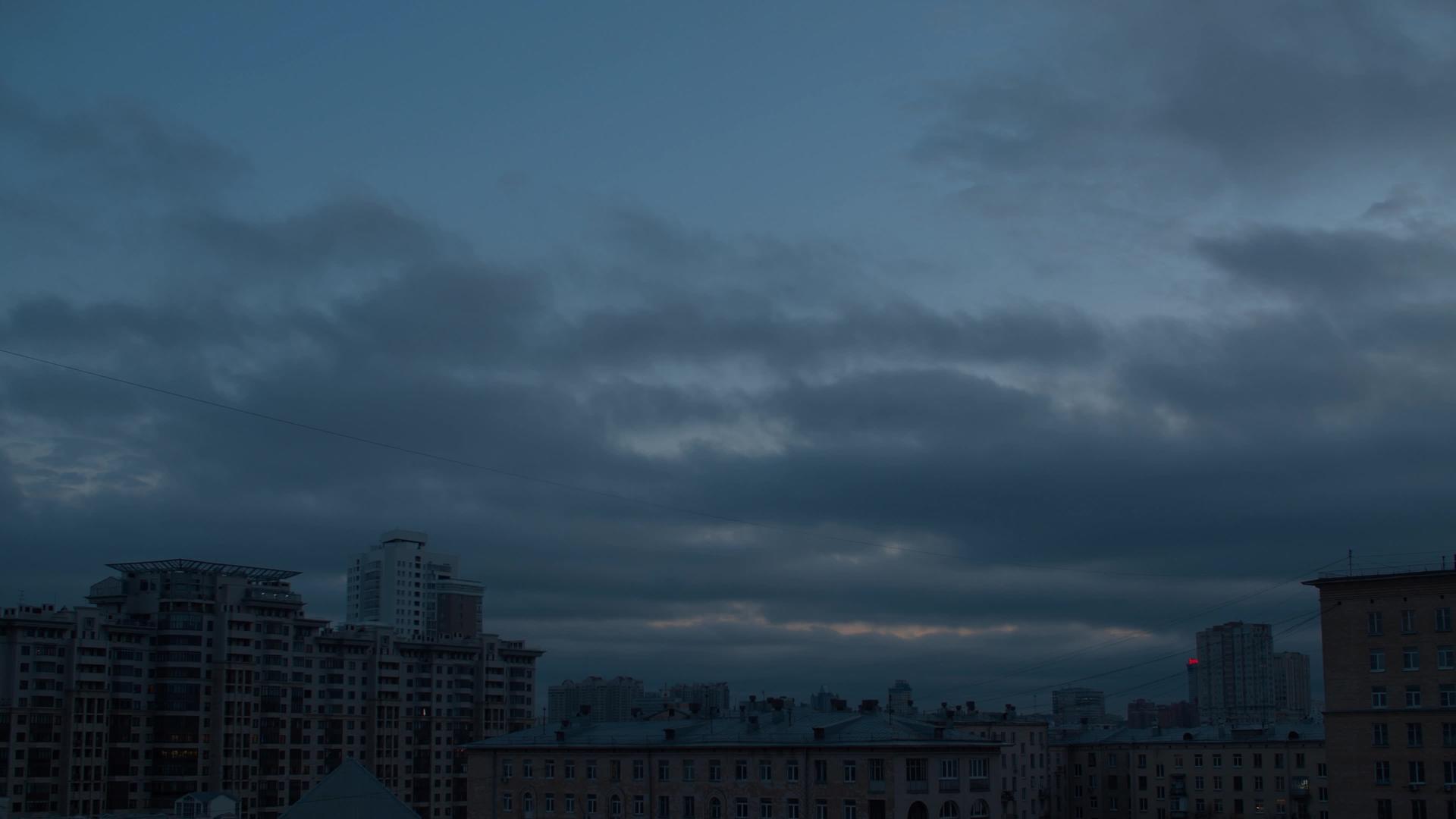 城市时间折叠天空背景视频的预览图