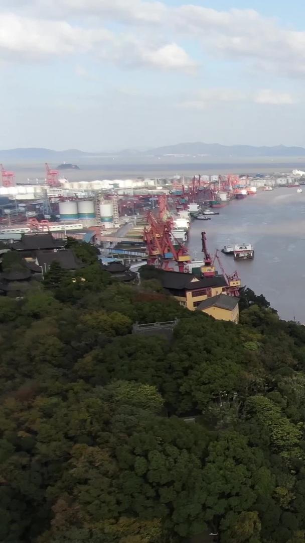 宁波镇海港航运视频的预览图