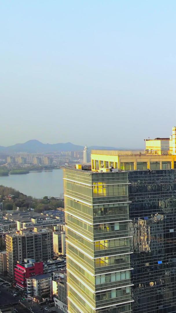 南京市旅游景区玄武湖公园航拍视频的预览图