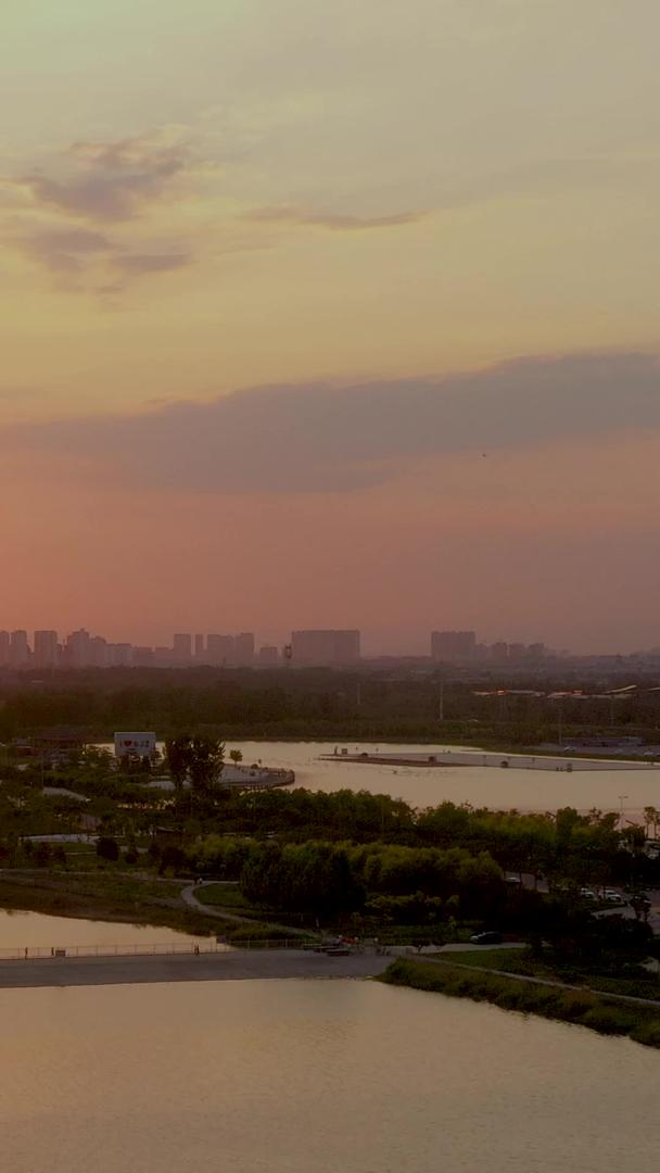 石家庄沱河湿地夕阳视频的预览图