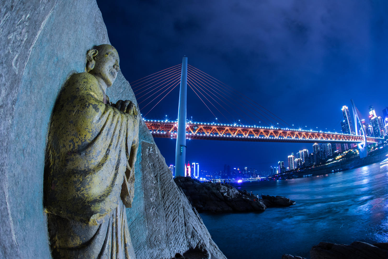 东水门大桥佛江夜景视频的预览图
