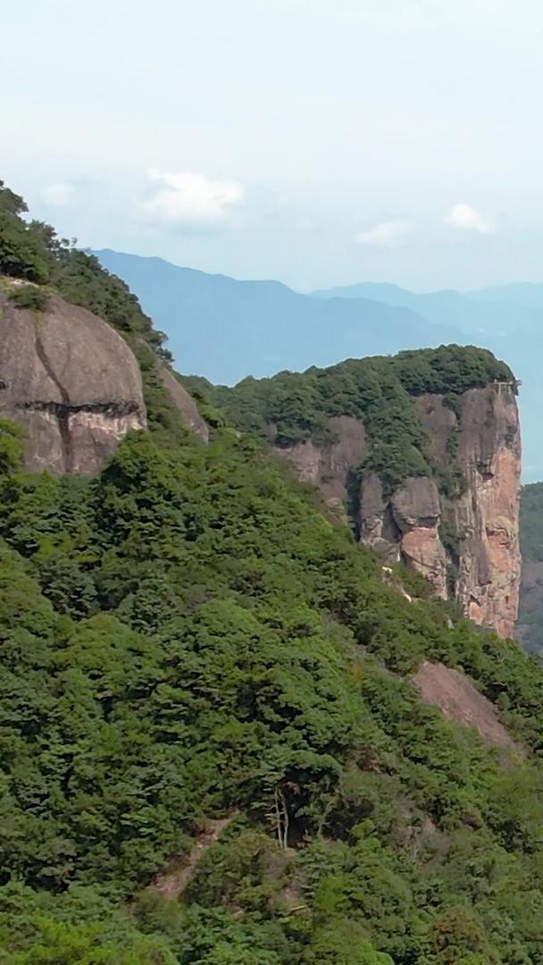 浙江神仙居景区航拍5A卧龙桥视频视频的预览图