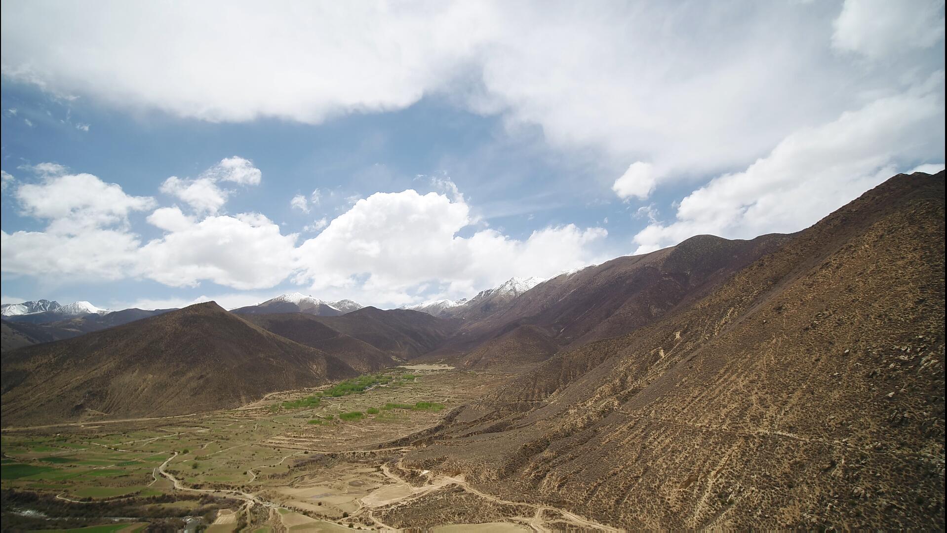 西藏山南自然风光视频的预览图