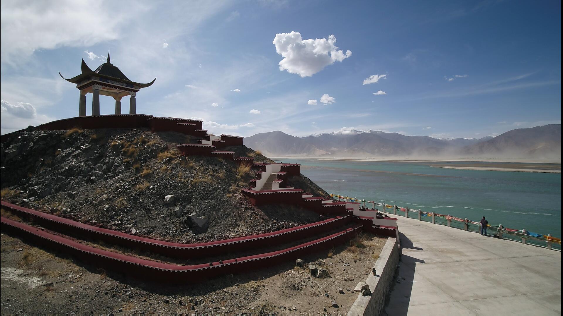 西藏雅鲁藏布江视频的预览图