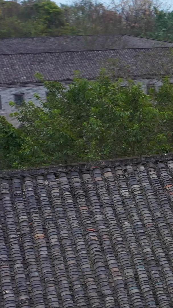 三峡文物园古城楼景区维新学校防塔箭楼视频的预览图