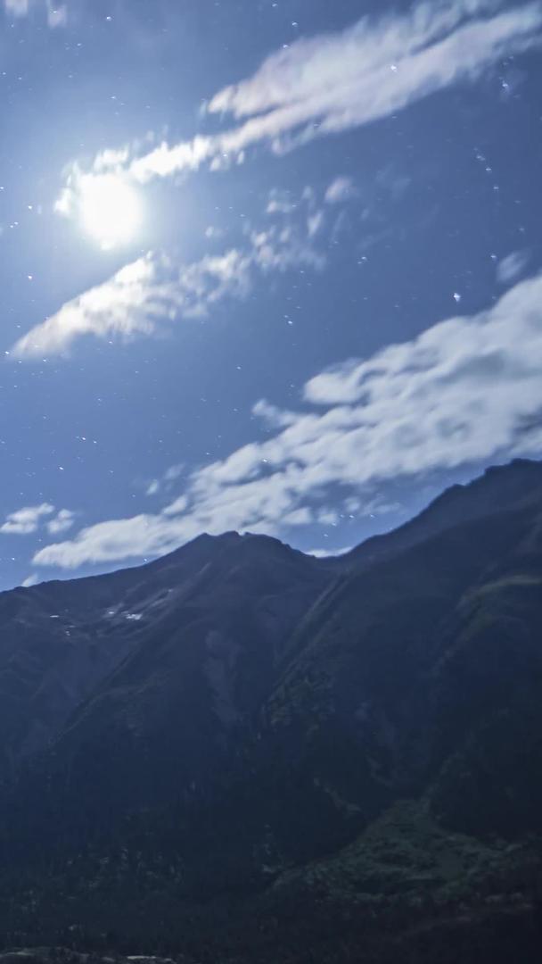 延迟西藏然乌湖夜景银河月亮材料视频的预览图