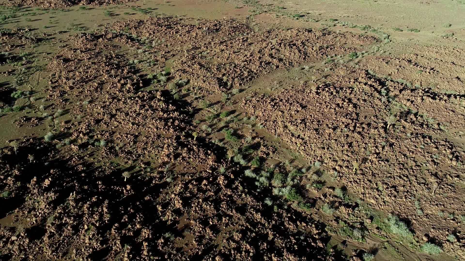 纳米比亚南部的空中景观视频的预览图