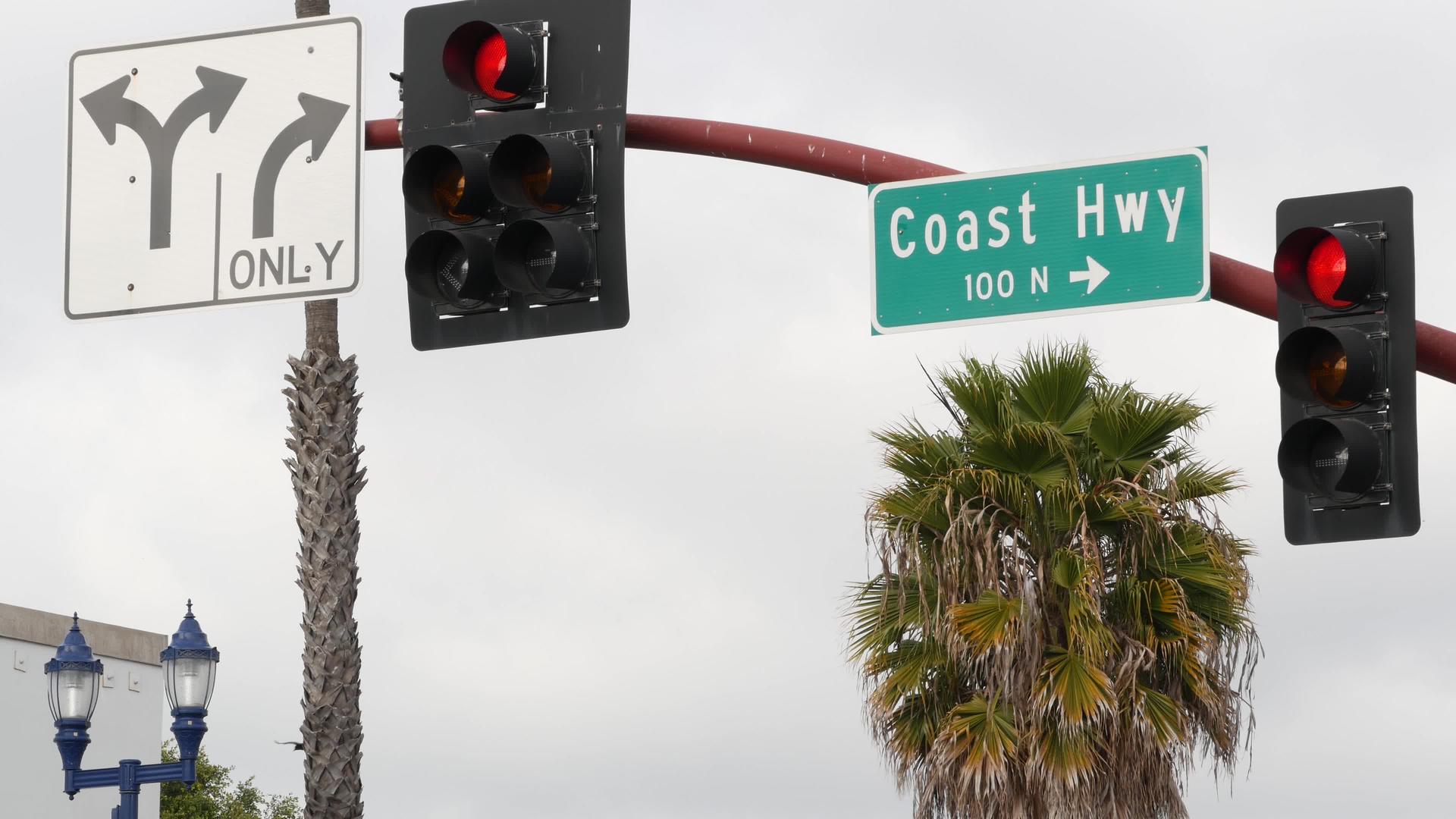 太平洋海岸公路历史悠久101号公路标志着美国加州视频的预览图