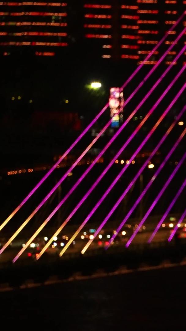 航拍城市夜景桥梁武汉长江二桥交通车流梦幻灯光素材视频的预览图