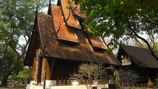 泰国清莱地标黑庙实拍合集视频的预览图