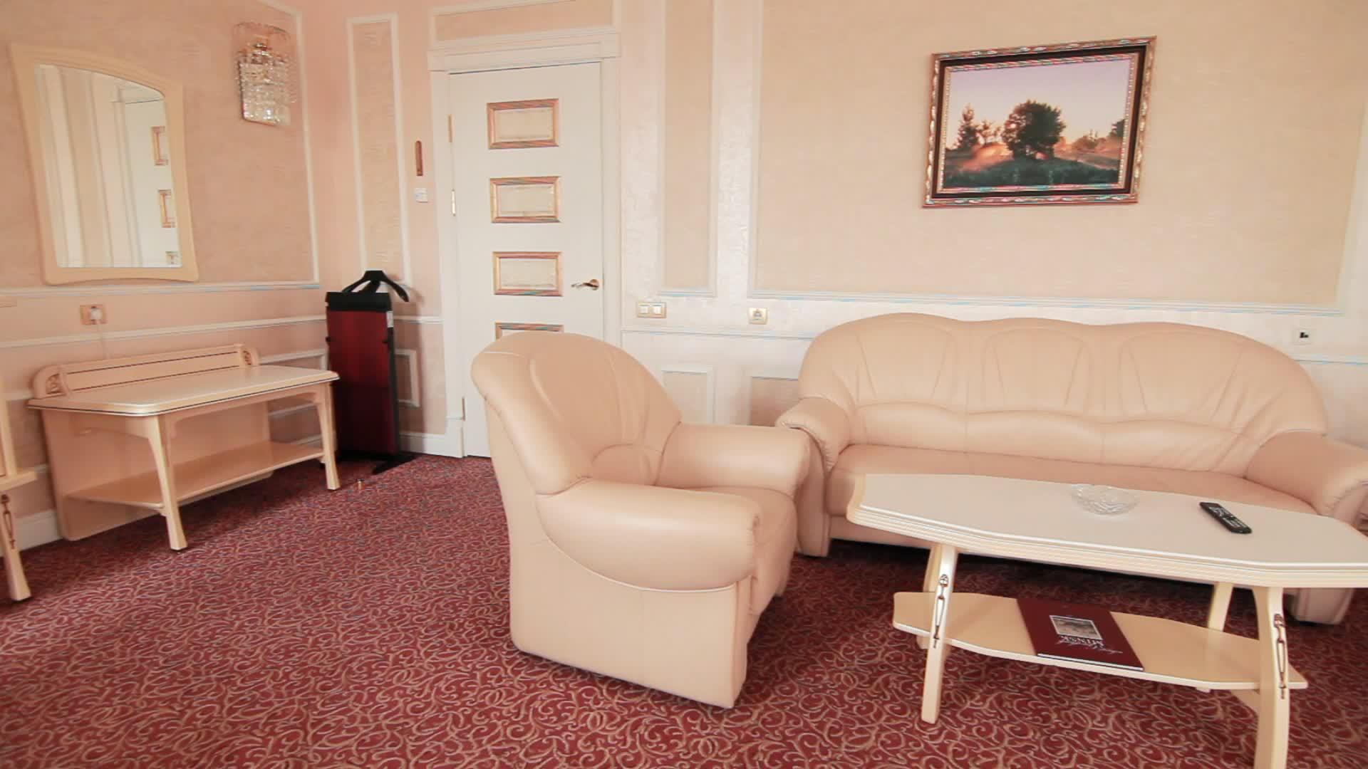 酒店里的沙发陈设视频的预览图