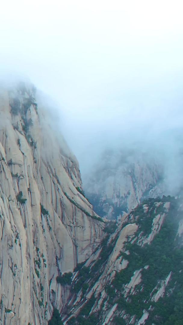 西岳华山航拍视频的预览图