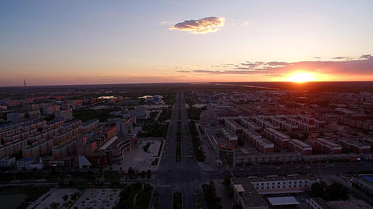 内蒙古额济纳旗航拍视频的预览图