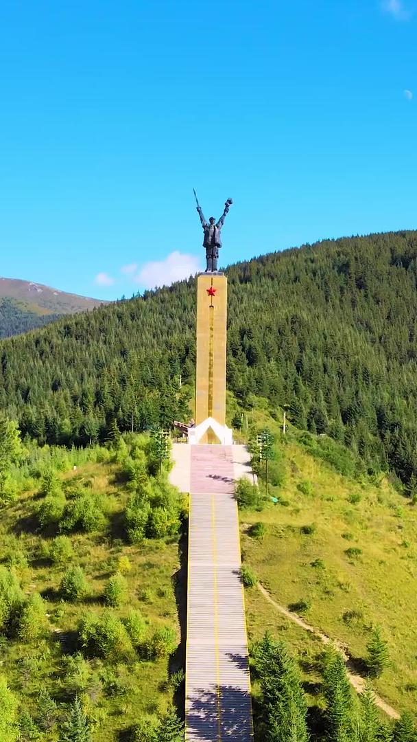 松藩县红军长征纪念碑视频的预览图