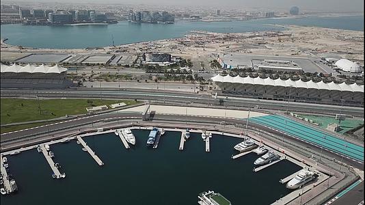 迪拜城市全景航拍1080p视频的预览图