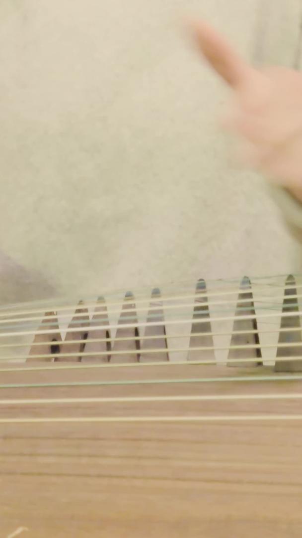 民乐乐器古筝演奏现场素材视频的预览图