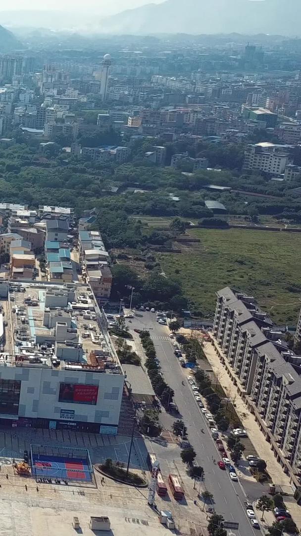 桂林叠彩万达广场高清航拍万达商圈视频的预览图